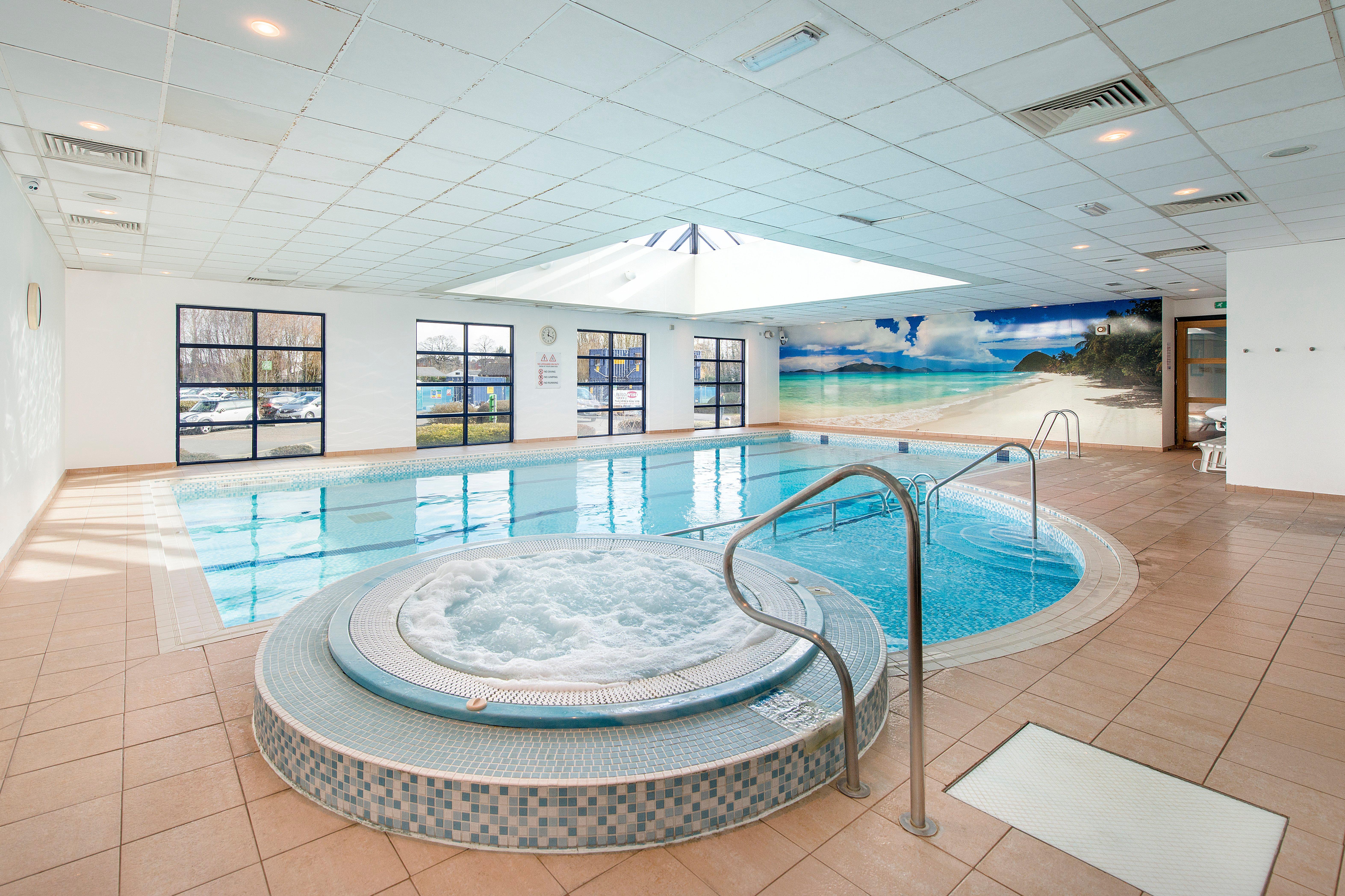 Holiday Inn London-Shepperton By Ihg Exteriér fotografie